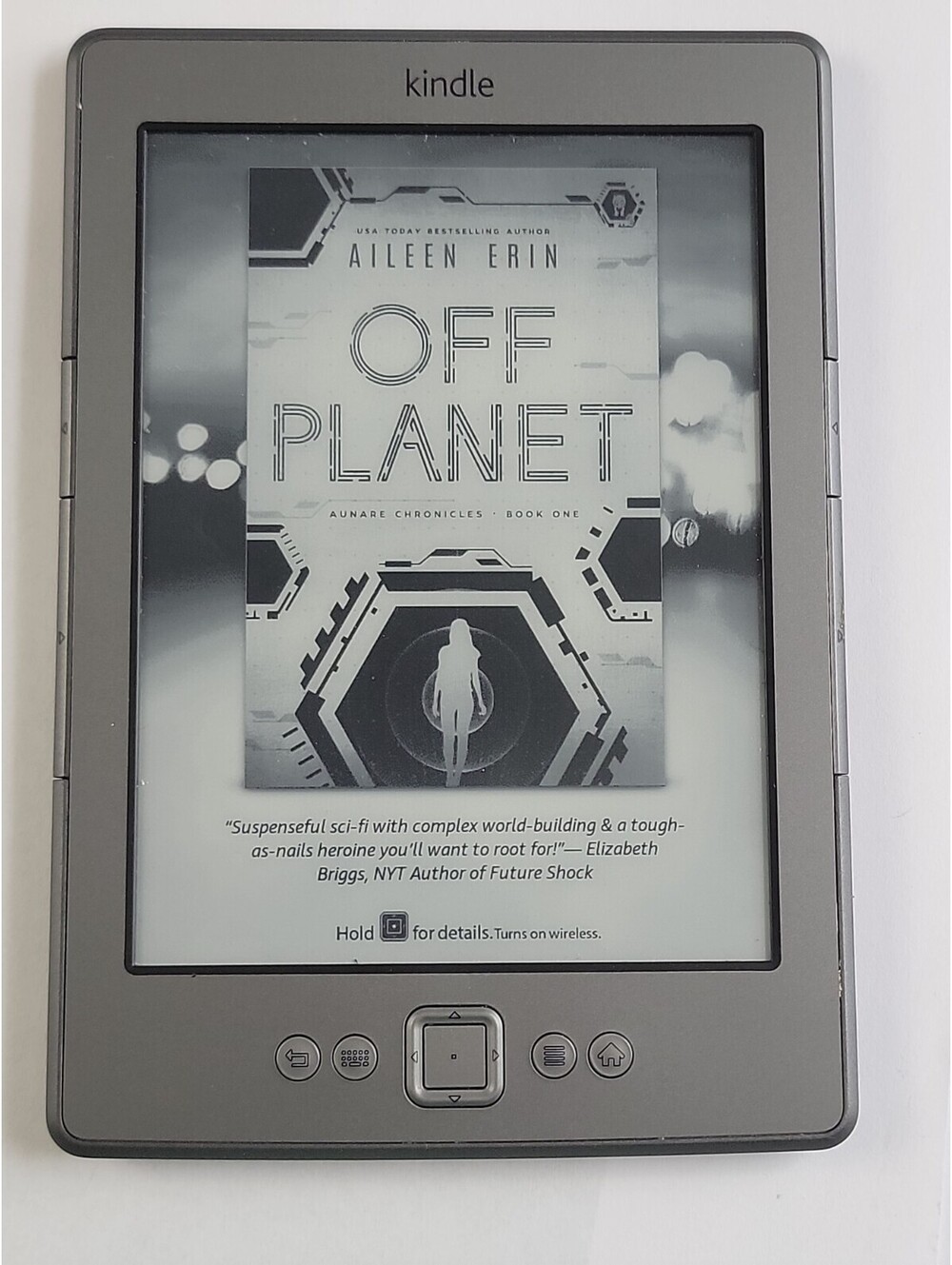 Amazon D01100 Kindle 4th Generation 2GB Wi-Fi 6 inch eBook Reader Unit Only